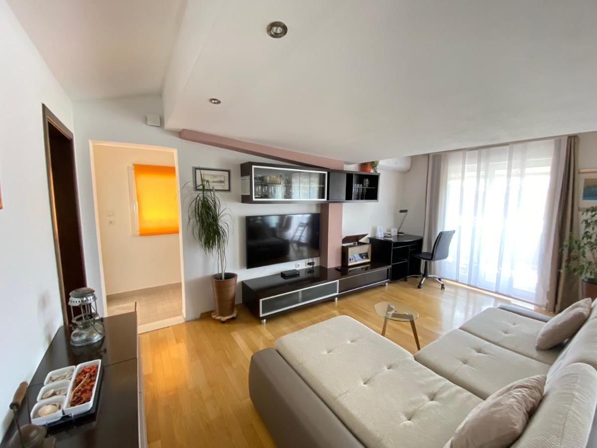 Apartment Sirius Podstrana Exterior photo