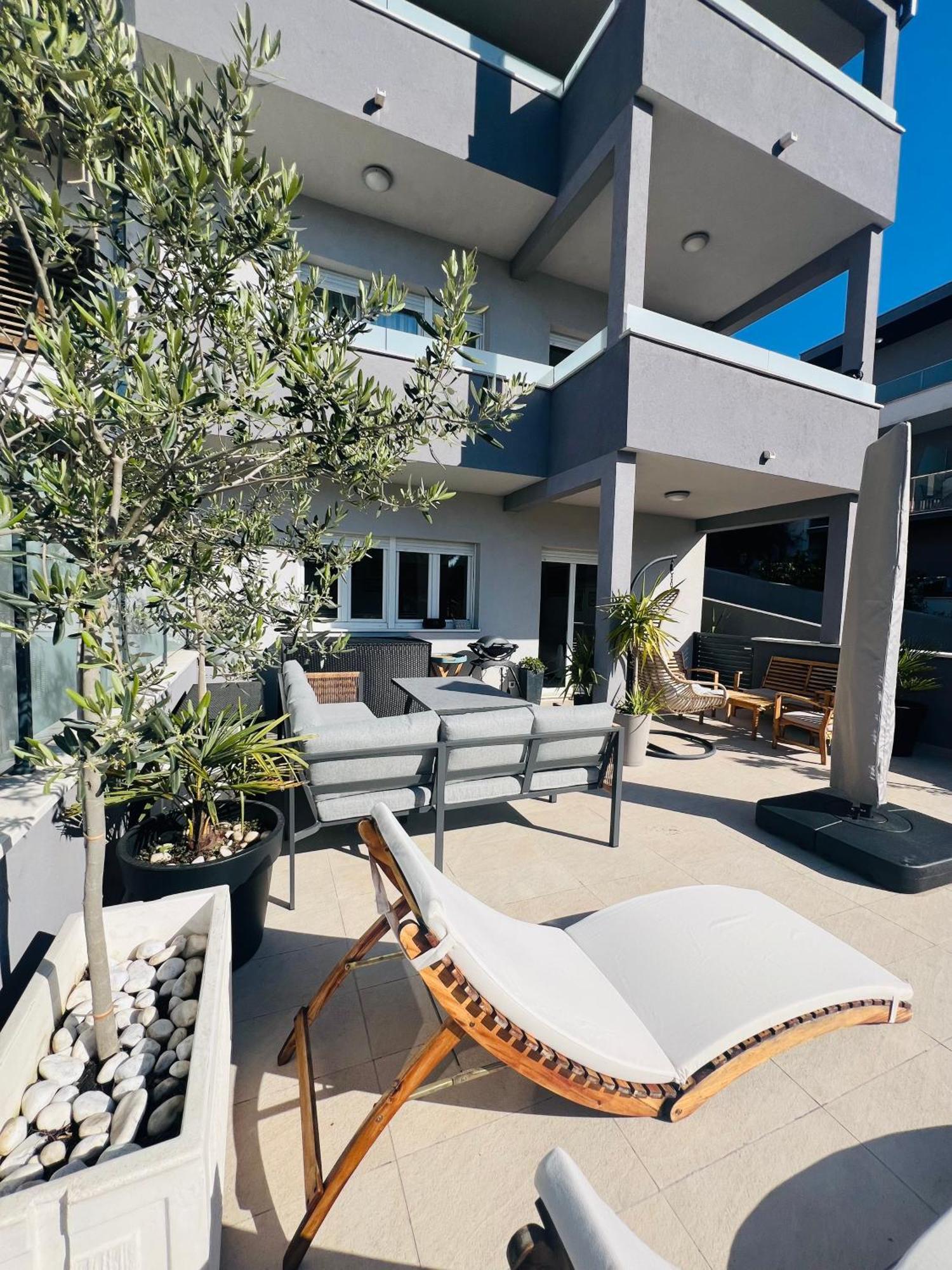 Apartment Sirius Podstrana Exterior photo
